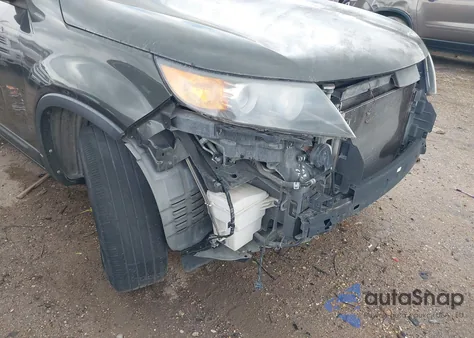 2013 Kia Sorento Lx z USA, uszkodzony, nr VIN 5XYKT3A62DG333983